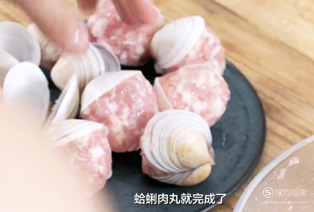 怎么做丝瓜蛤蜊肉丸汤？