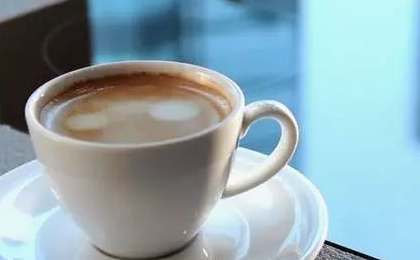 秋天的第一杯奶茶是出自哪里？