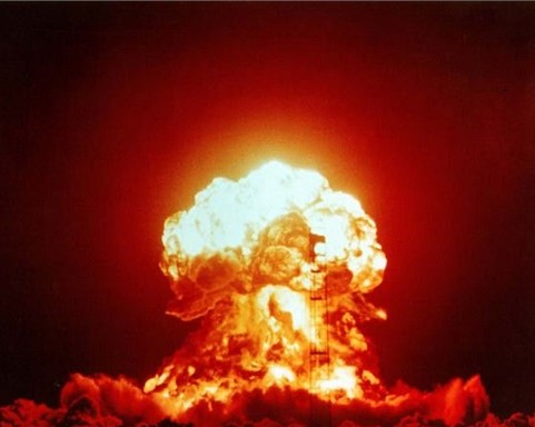 核武器爆炸原理是什么？