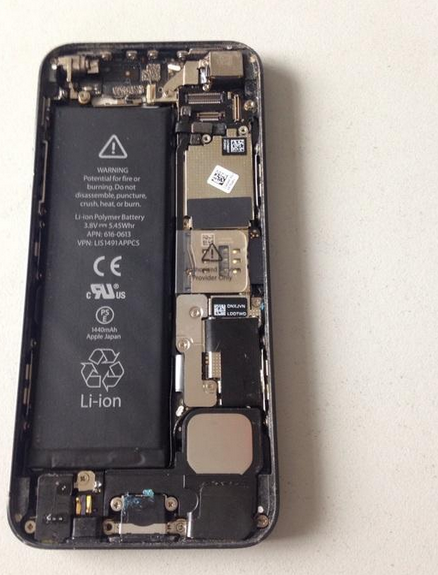 iphone4s的原装电池是什么牌子的？