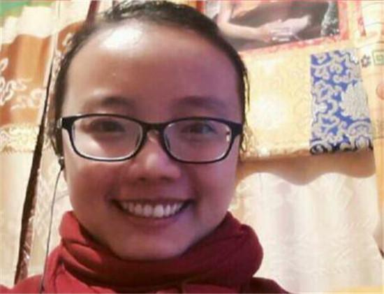 她是985毕业的美女学霸，中国最小的性学硕士，为何毕业没结婚却出家？