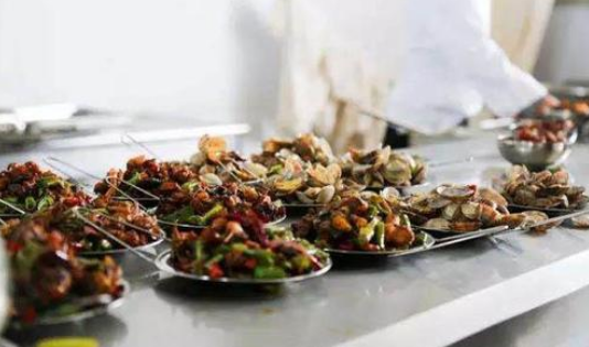 上海大学食堂推小鸟胃专属餐，“小份菜”有什么好处？