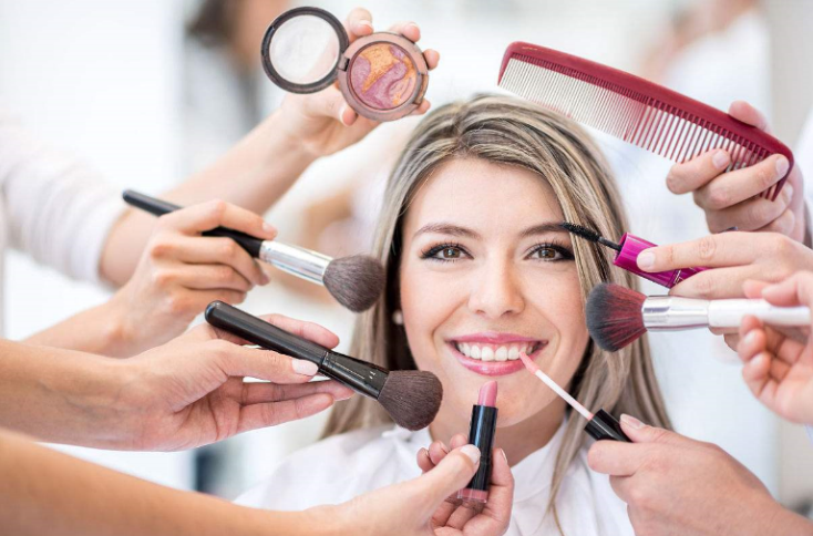 女生化妆都需要什么化妆品和化妆工具？