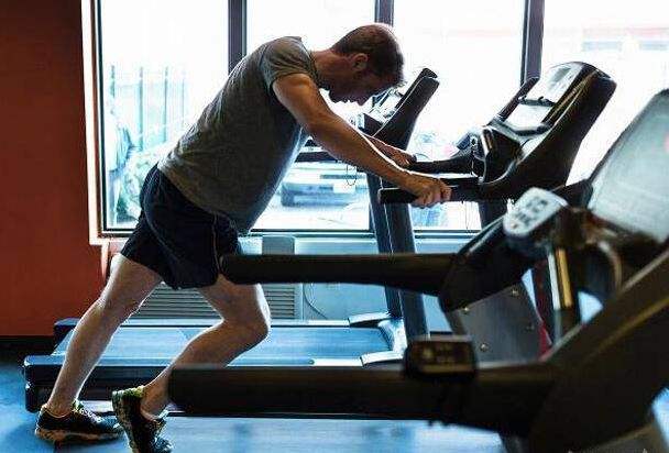 在跑步机上跑步能减肥吗？