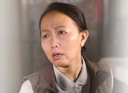 51岁女演员洪绮阳未婚无子女，死在家中，她究竟是因何去世的？