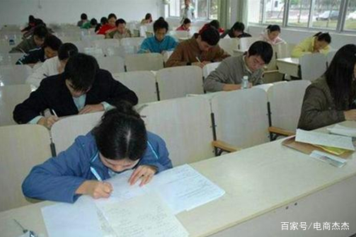 北京考生称被数学“难哭了”，对于此事专家有何表示？