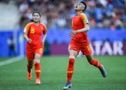 中国女足无缘八强，如何看待中国足球水平？