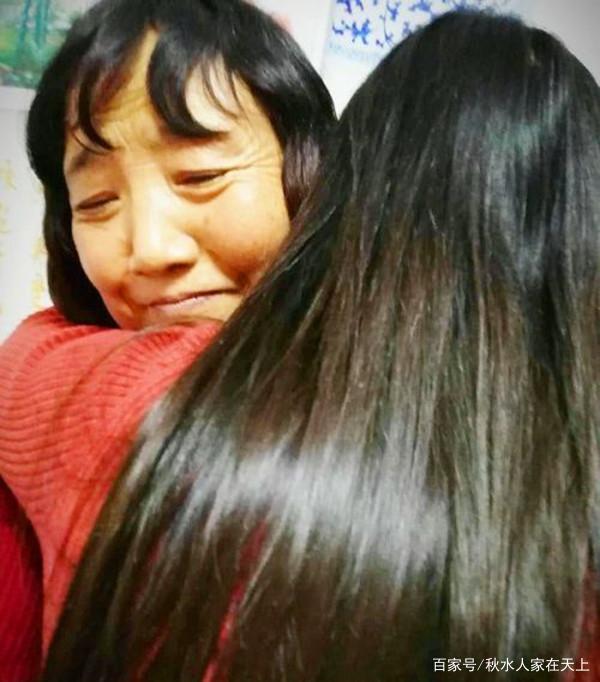 南京“母女杀人案”：赌徒母亲裹挟女儿成凶犯，杀害15岁少女，后来怎样？