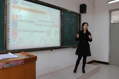 河南女教师举报评职黑幕被责令停课，你如何看待教师评职称？