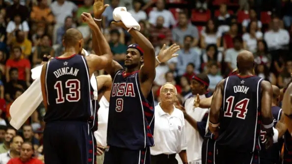 美国男篮梦之队，为何在2004年奥运会只拿了第三名？