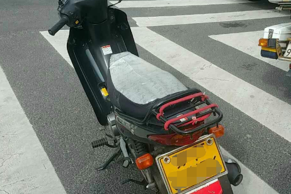 外地人在北京摩托车上牌照需要什么手续？