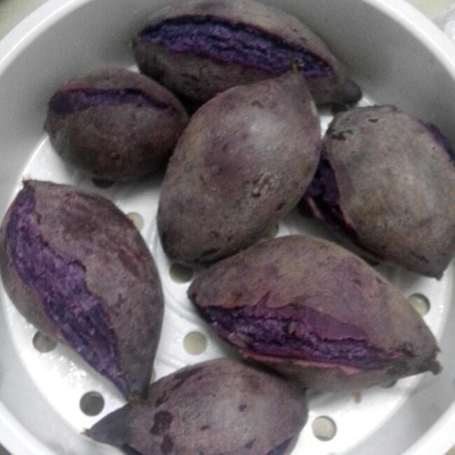 小紫薯整个蒸需要多久可以熟啊？