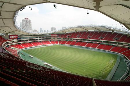 上海虹口体育场可以坐多少人
