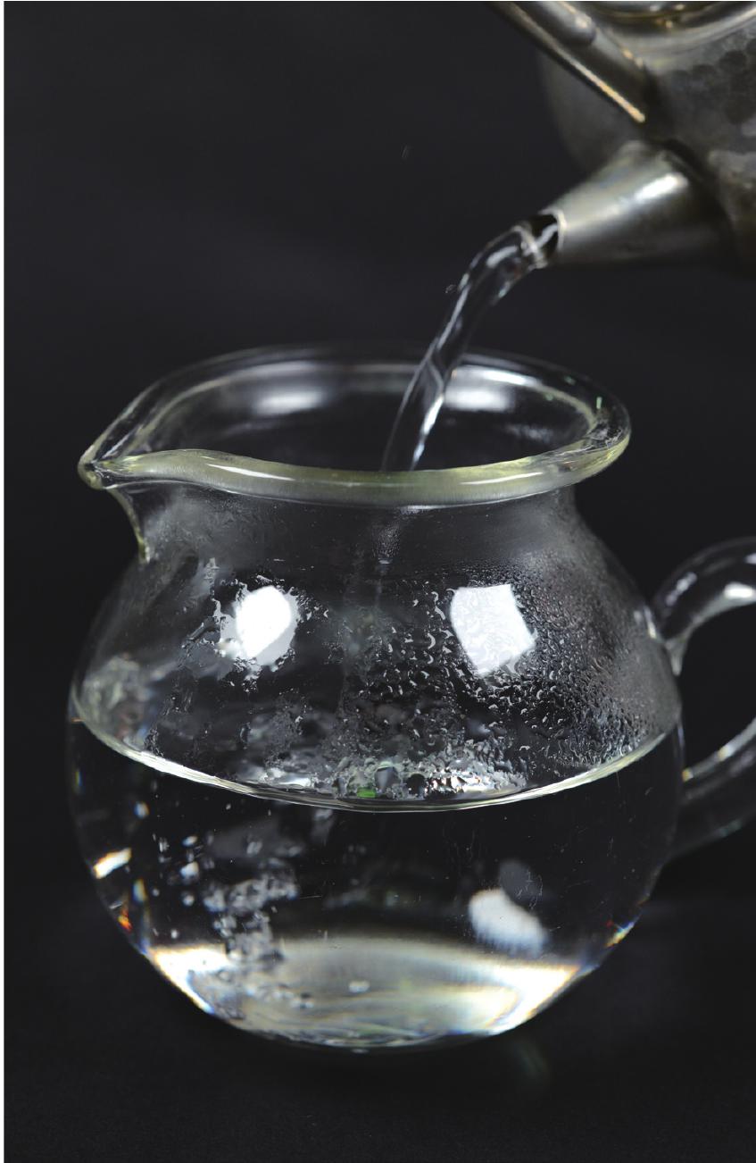 泡茶的水用什么水最好 泡茶水温多少度合适