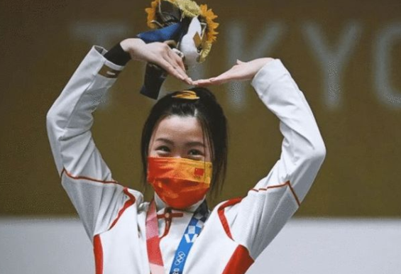 北京卫视导演公开喊话奥运冠军杨倩，究竟是怎么回事？