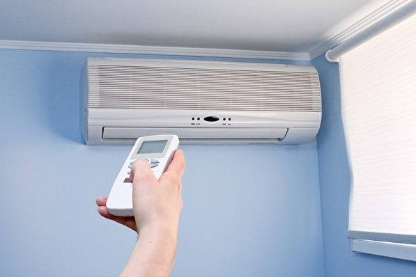 夏天空调开多少度最省电？