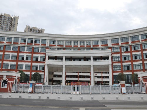 2019年重庆市开州区实验中学录取线